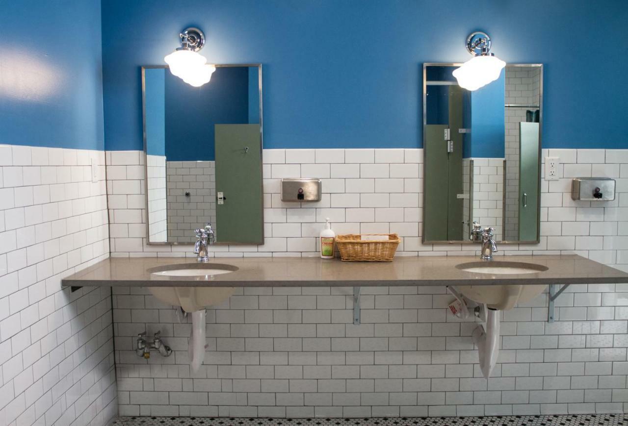 Cream City Hostel Μιλγουόκι Εξωτερικό φωτογραφία